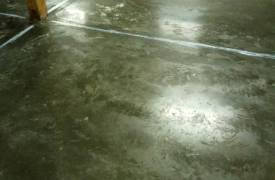 Затертый бетонный пол.Проезд Рыбозаводской 27